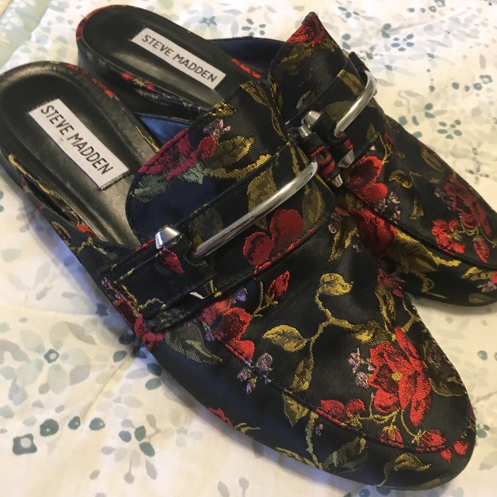 Steve Madden mules